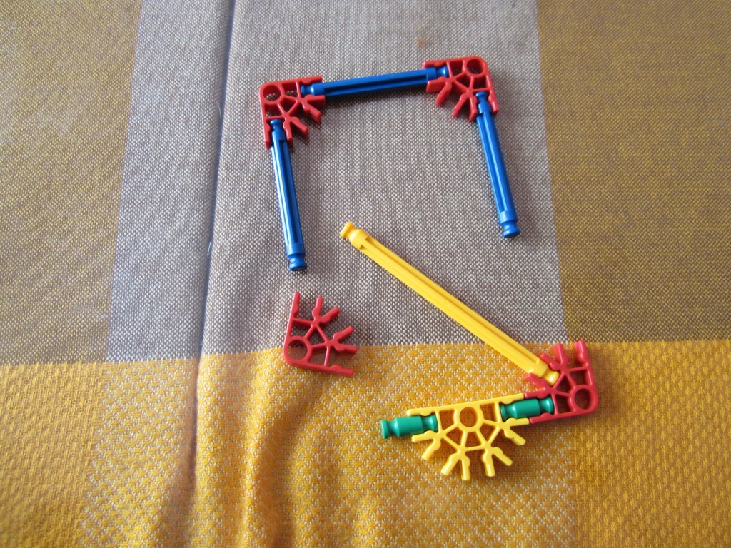 K-nex Angry Birds Space p10