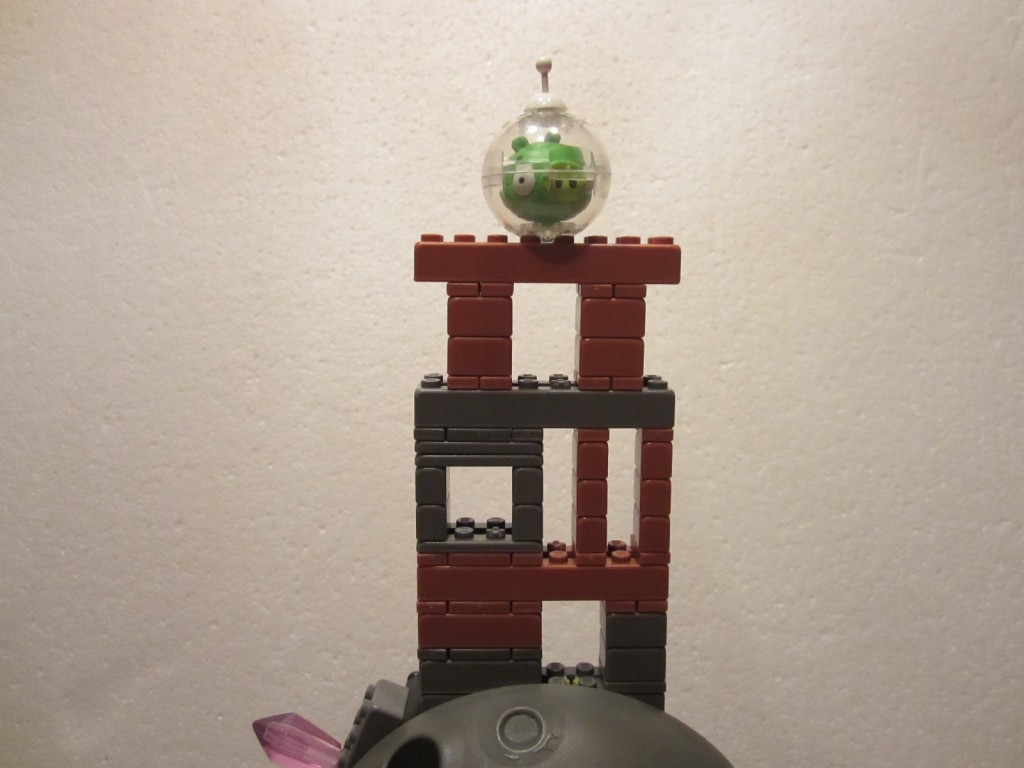 K-Nex Angry Birds Space p16b