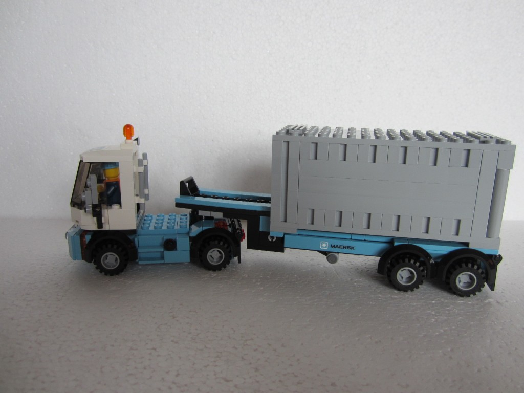 Lego 10219 part2 p11