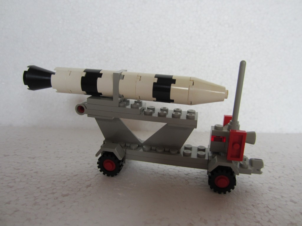 Lego space 897 p11