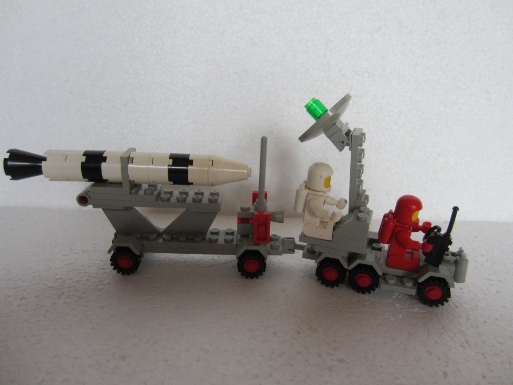 Lego space 897 p7