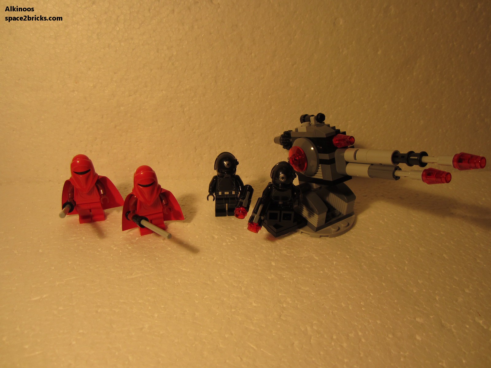 Lego Star Wars 10188 : L'Etoile Noire (les figurines) - Lego(R) by Alkinoos