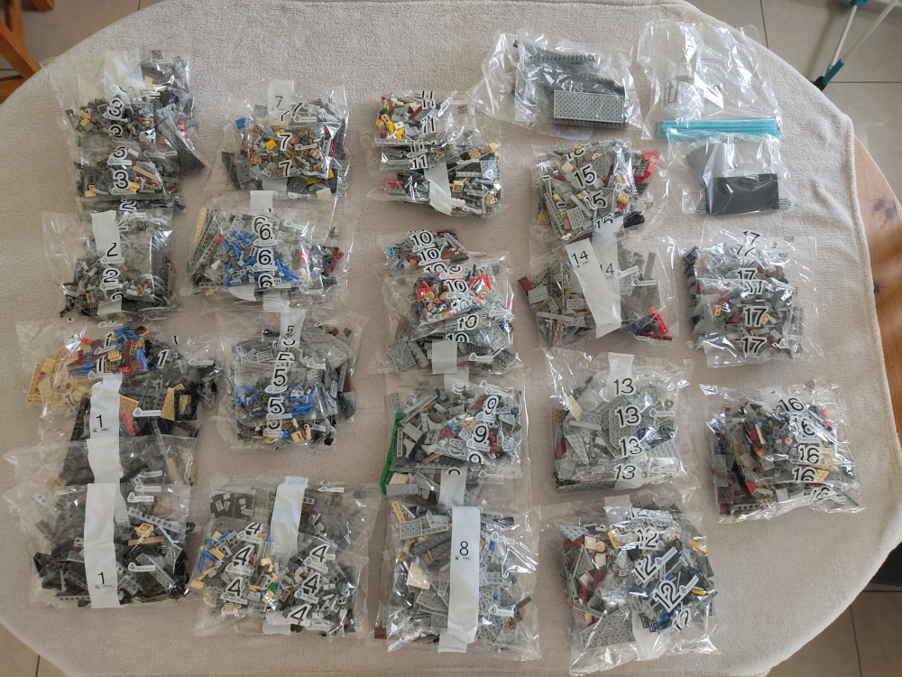 LEGO Star Wars UCS Millennium Falcon tombe au prix le plus bas